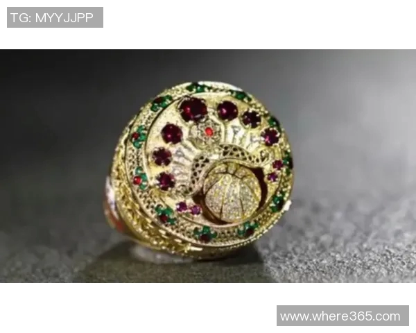 康大女篮佩奇领衔夺冠荣耀官方发布上赛季冠军戒指盛况