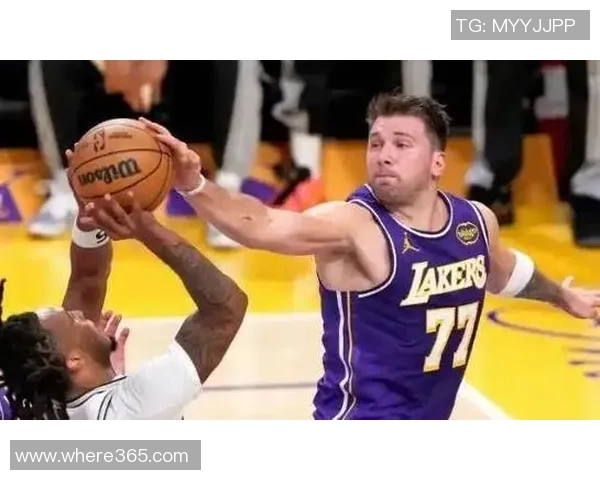 新赛季得分榜揭晓东契奇场均345分领跑马克西超越SGA字母哥紧随其后