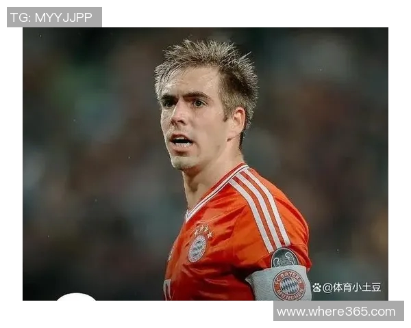 布克赞伊戈达罗球商高超换防迅速能精准洞察场上局势