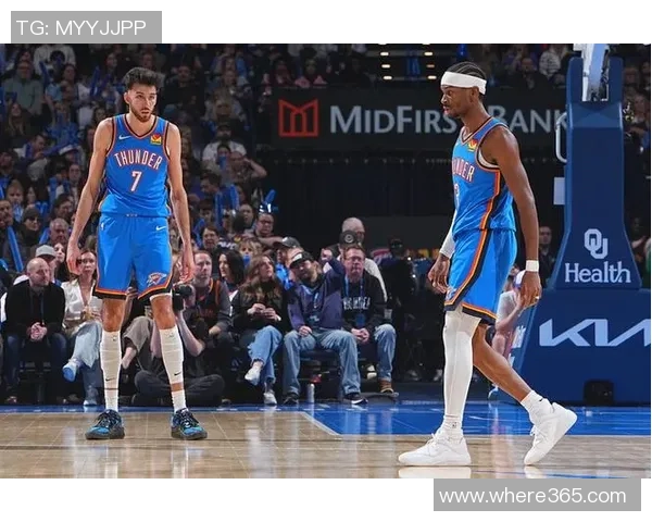 火箭与船火之战最后时刻失误频出篮板争夺成胜负关键