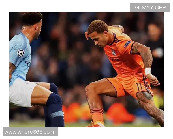 袁甲谈球队准入情况表示只要有继续参与的意愿问题不大